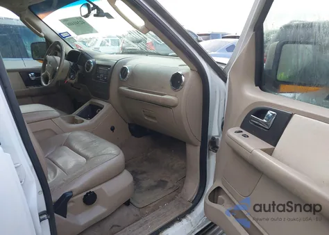 2005 Ford Expedition Eddie Bauer/King Ranch from USA, damaged, VIN 1FMPU17515LA12251